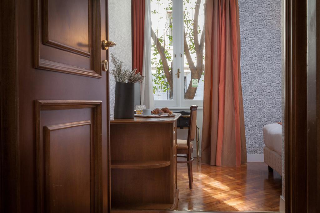 Beccaria A Piazza Del Popolo Bed and breakfast 2*