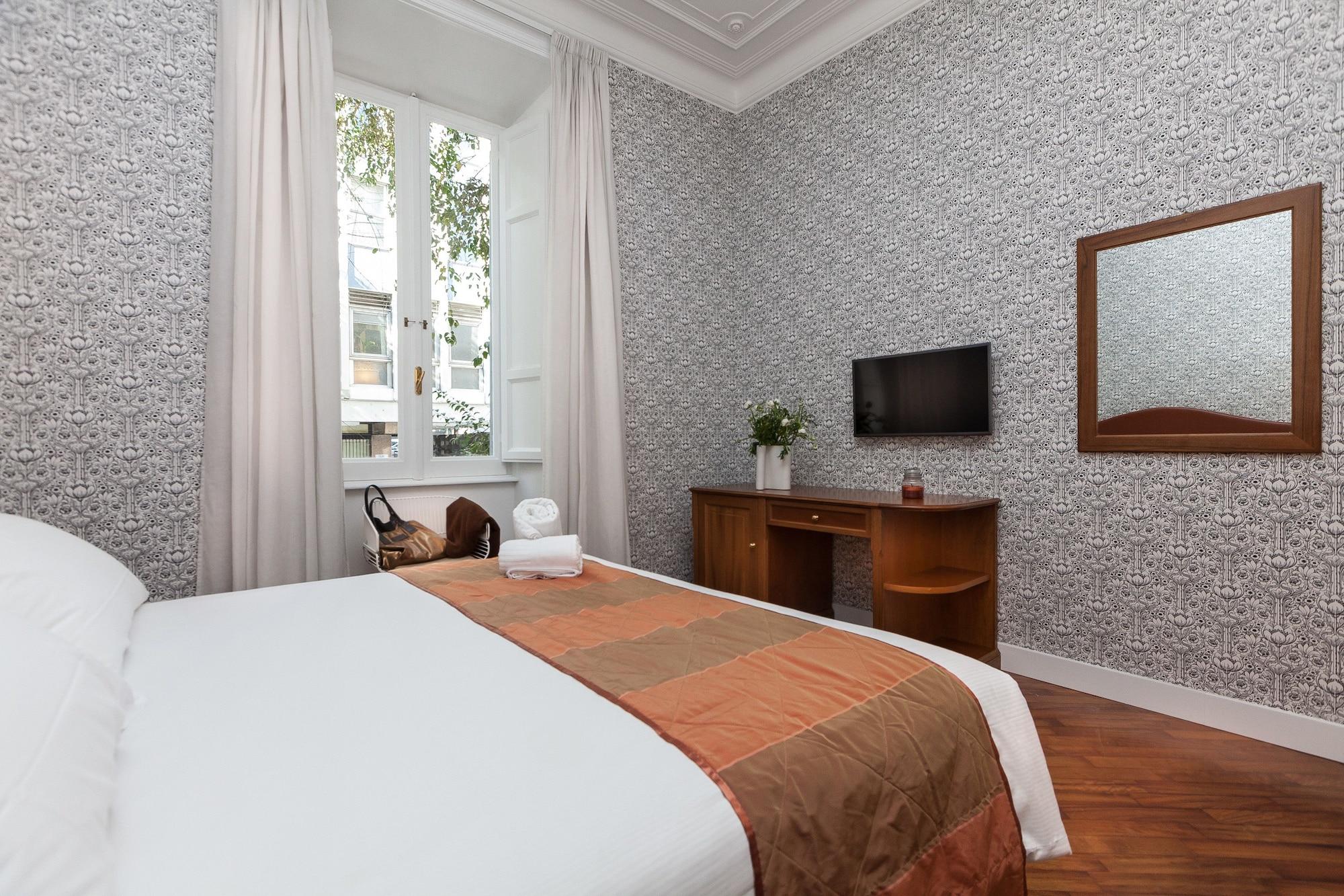 Bed & Breakfast Beccaria A Piazza Del Popolo