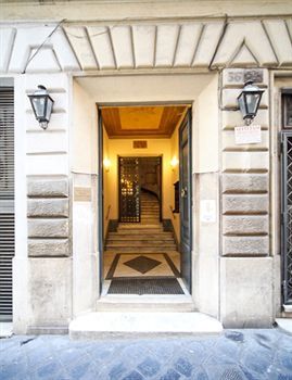 Bed & Breakfast Beccaria A Piazza Del Popolo Roma