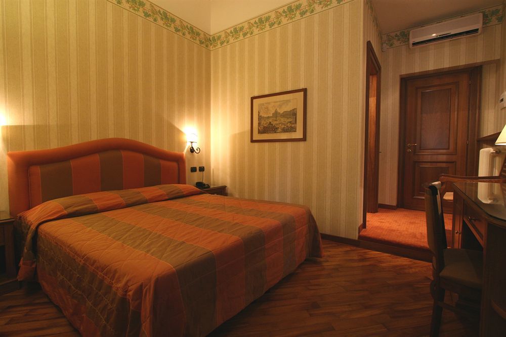 Bed & Breakfast Beccaria A Piazza Del Popolo Roma